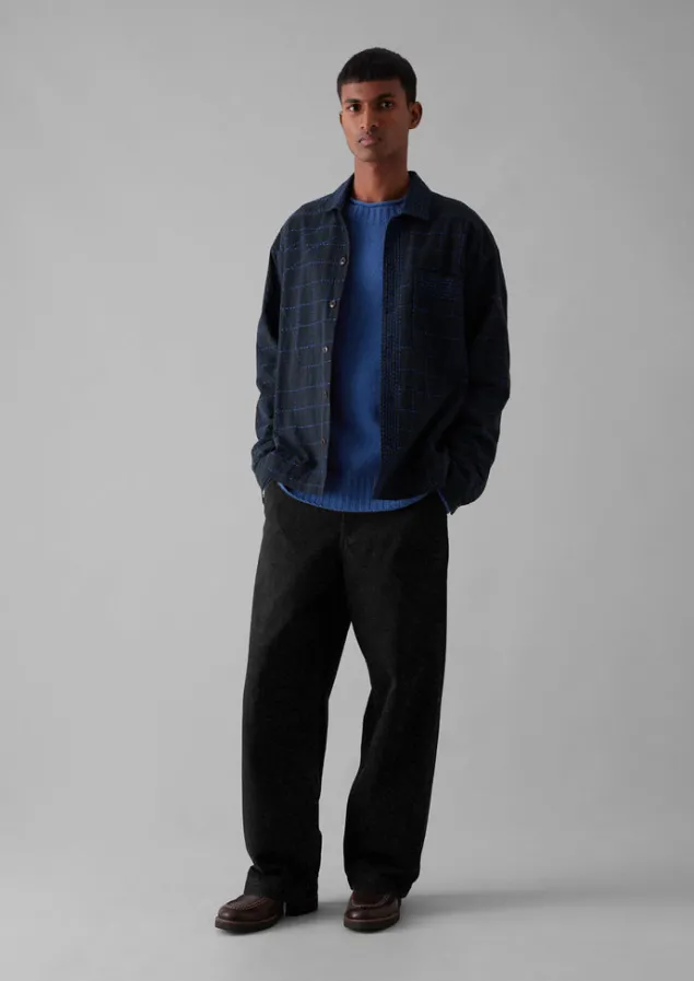 abstract_embroidered_kantha_shirt_14.webp Shirts-TOAST Abstract Embroidered Kantha Shirt Anthracite