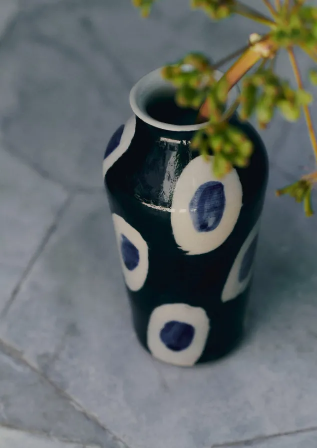 ali_hewson_cobalt_dash_vase_8-1.webp Decorative Pieces | Ceramics-TOAST Ali Hewson Cobalt Dash Vase Cobalt/Black