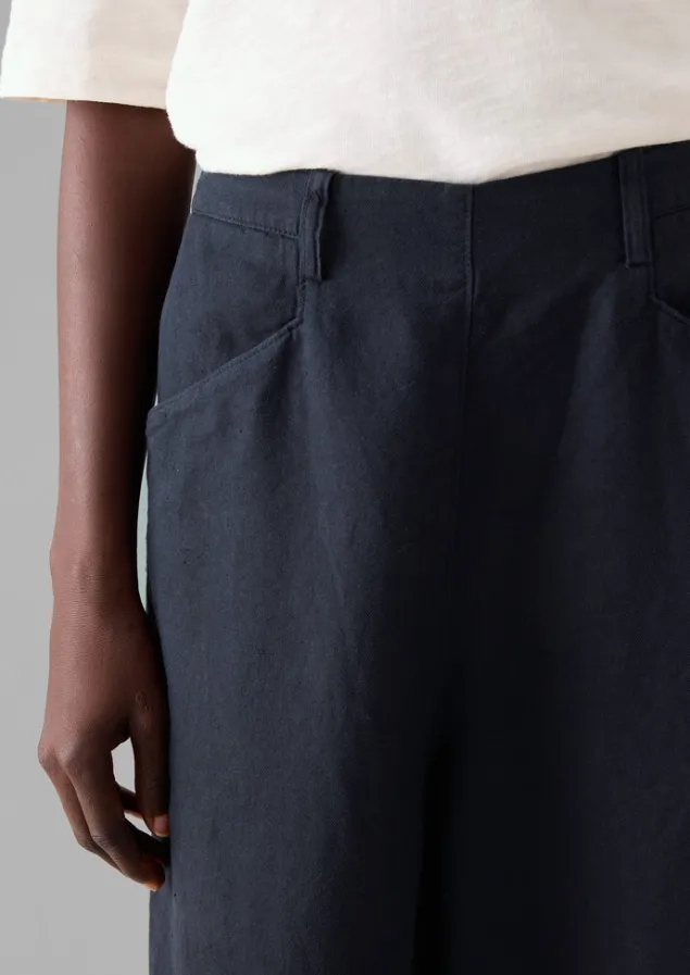 alix_cotton_linen_trousers_3.webp Linen | Trousers-TOAST Alix Cotton Linen Trousers SlateNavy