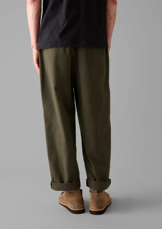 bill_cotton_wide_leg_trousers_3-4.webp Trousers-TOAST Bill Cotton Wide Leg Trousers DarkOlive