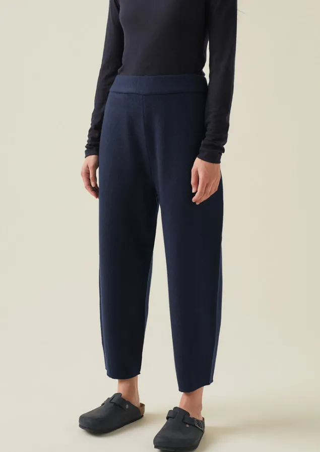 boiled_wool_pull_on_trousers_7.webp Loungewear | Trousers-TOAST Boiled Wool Pull On Trousers Navy