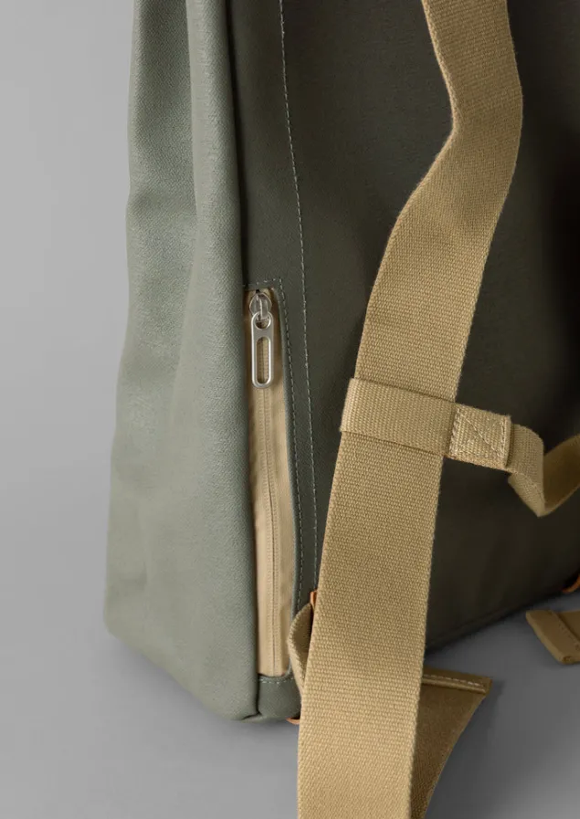 brooks_england_pickwick_canvas_backpack_9.webp Bags & Belts | Bags & Belts-TOAST Brooks England Pickwick Canvas Backpack Sage