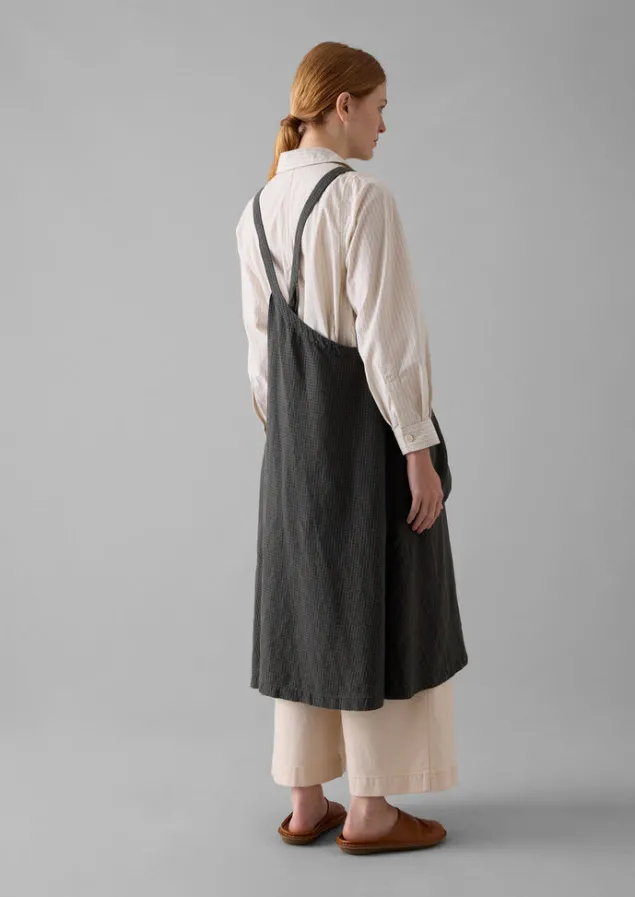check_linen_crossback_pinafore_apron_4.webp Aprons & Tea Towels-TOAST Check Linen Crossback Pinafore Apron Navy/Chestnut