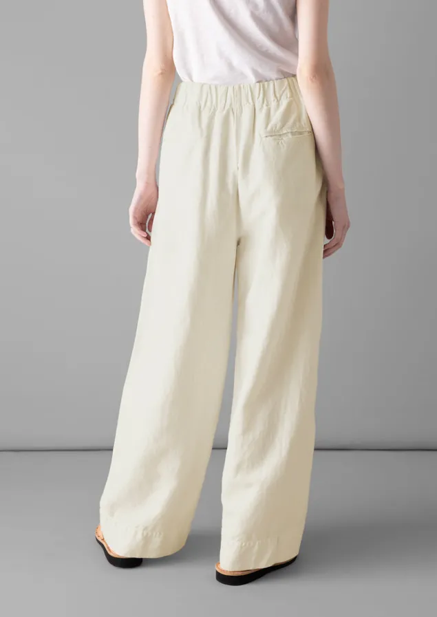 cotton_linen_wide_leg_trousers_3.webp Linen | Trousers-TOAST Cotton Linen Wide Leg Trousers Parchment