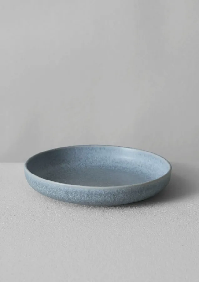 cove_stoneware_deep_plate_3.webp Ceramics-TOAST Cove Stoneware Deep Plate BlueGrey