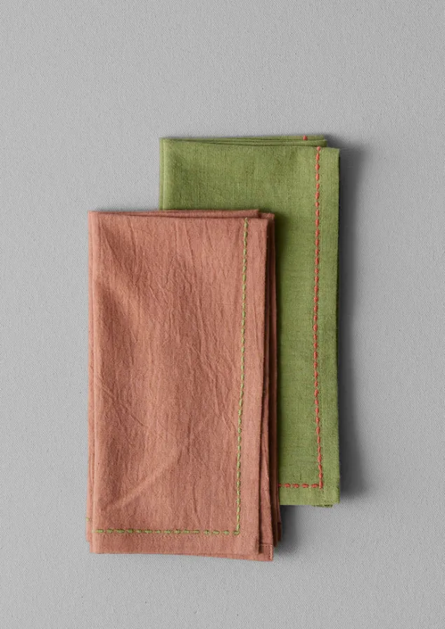 embroidered_cotton_linen_napkin_set_2.webp Textiles | Tableware-TOAST Embroidered Cotton Linen Napkin Set Moss/Clay