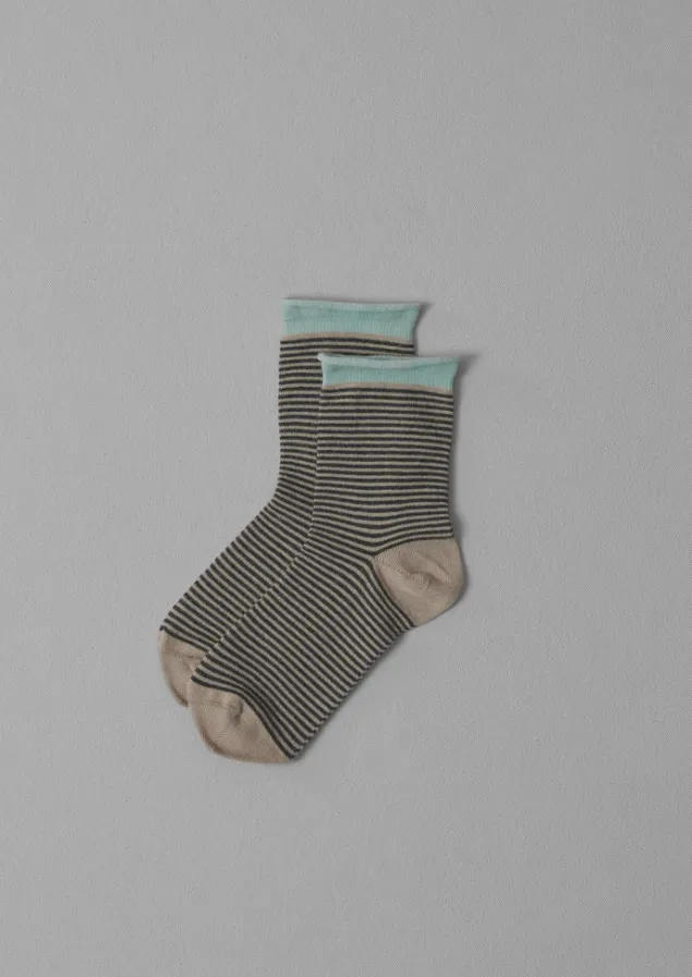 fine_stripe_cotton_cashmere_socks_1-1.webp Socks & Tights | Cashmere-TOAST Fine Stripe Cotton Cashmere Socks Parchment/Charcoal
