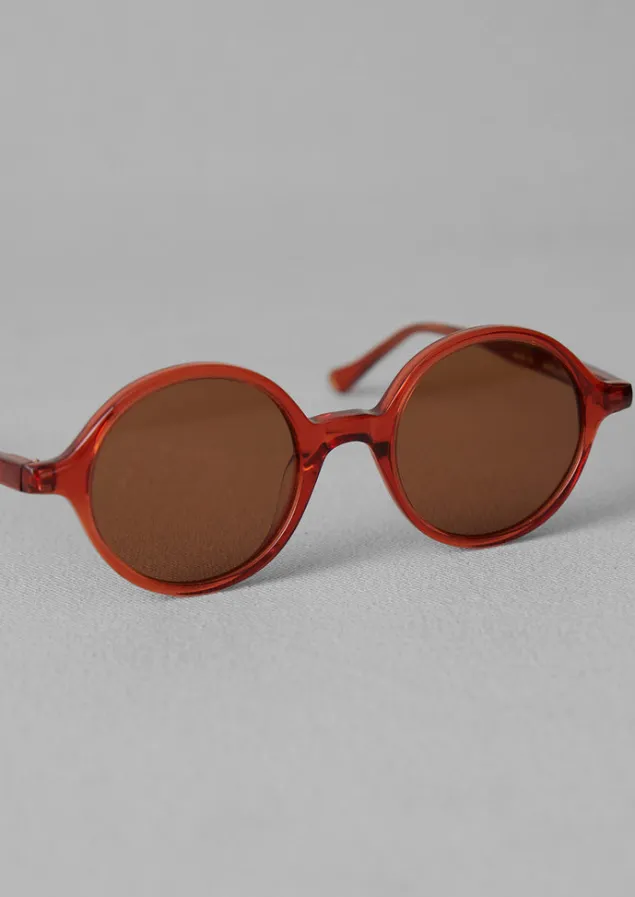 finlay_and_co_argyll_sunglasses_2.webp Sunglasses-TOAST Finlay and Co Argyll Sunglasses Cinnamon