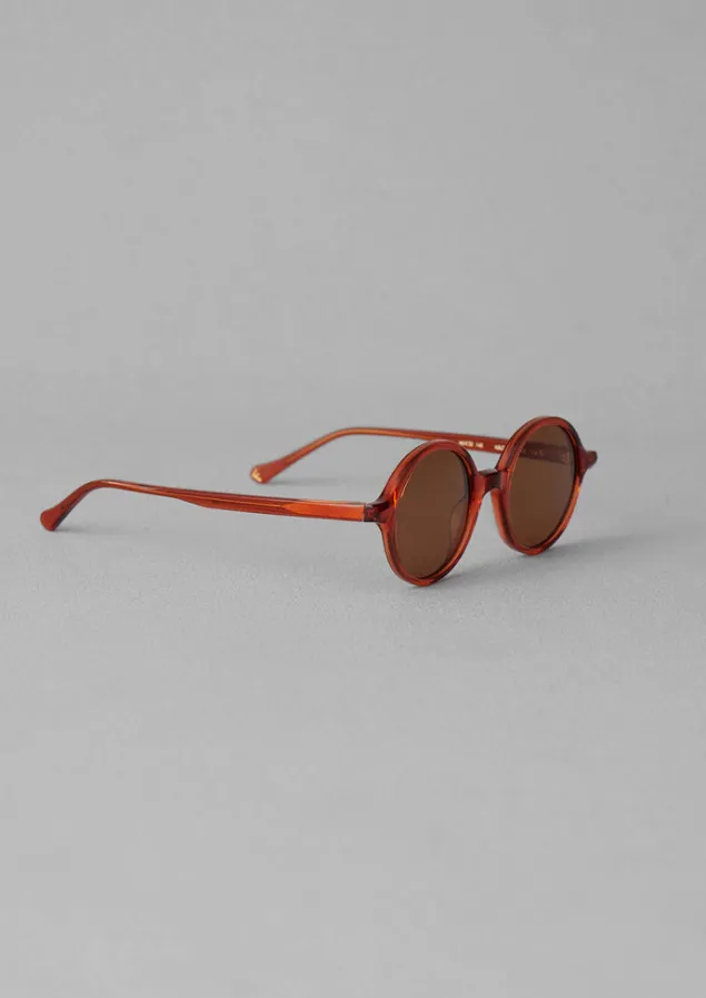 finlay_and_co_argyll_sunglasses_4.webp Sunglasses-TOAST Finlay and Co Argyll Sunglasses Cinnamon