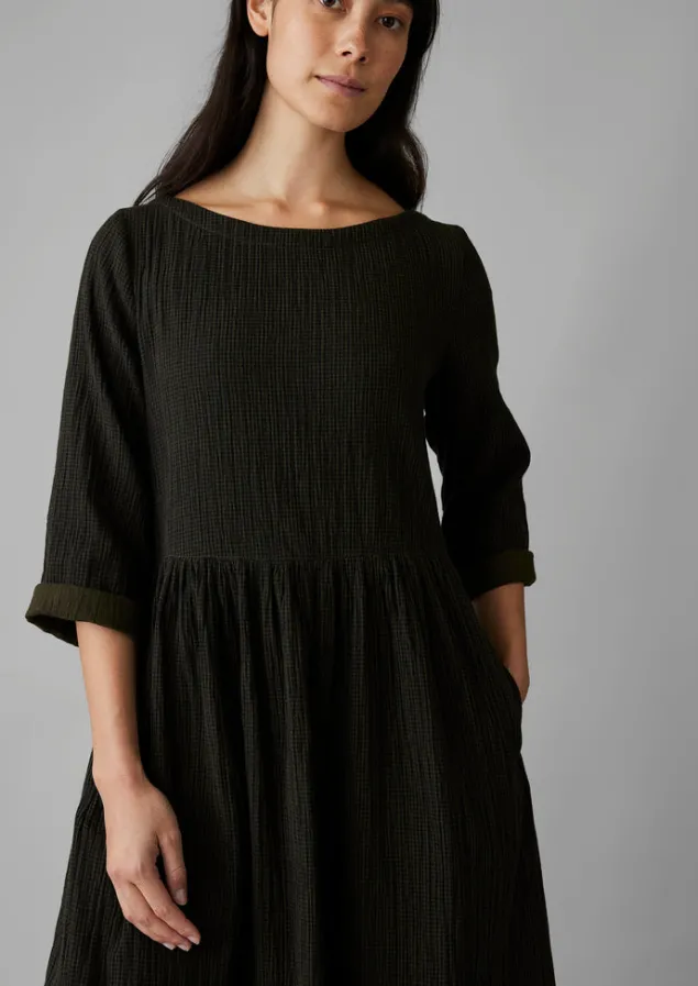 freya_crinkle_organic_cotton_dress_2.webp Loungewear | Dresses-TOAST Freya Crinkle Organic Cotton Dress DarkestOlive