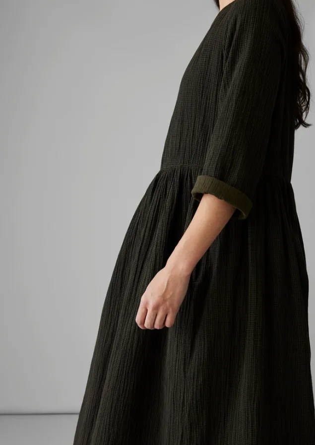 freya_crinkle_organic_cotton_dress_9.webp Loungewear | Dresses-TOAST Freya Crinkle Organic Cotton Dress DarkestOlive