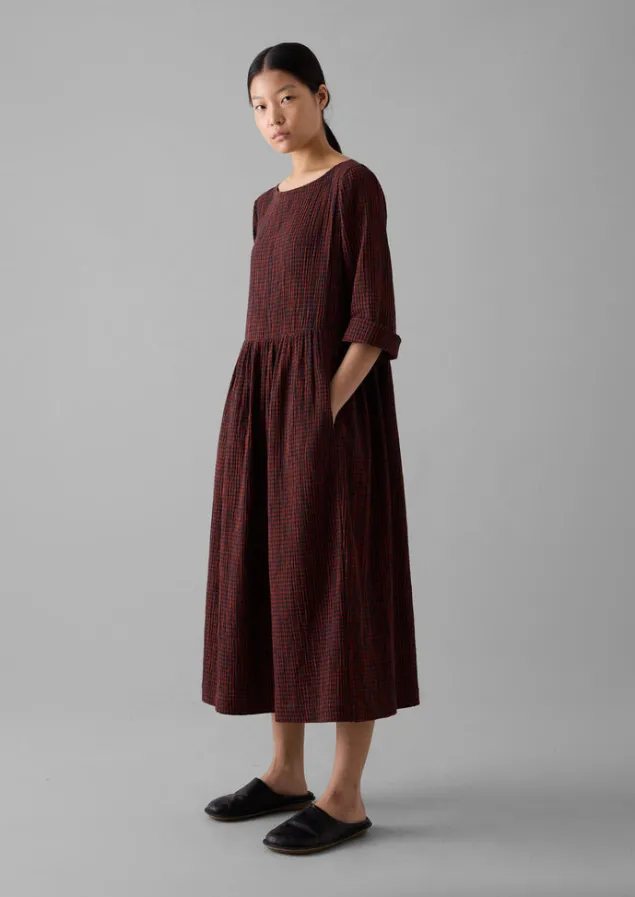 freya_gingham_crinkle_cotton_dress_5-1.webp Loungewear | Dresses-TOAST Freya Gingham Crinkle Cotton Dress Brick/Black