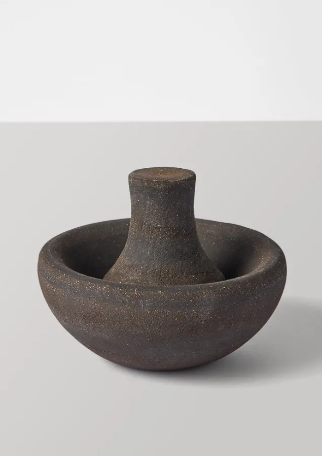 grace_mccarthy_pestle_and_mortar_3.webp Ceramics | Kitchen-TOAST Grace McCarthy Pestle and Mortar VulcanBlack