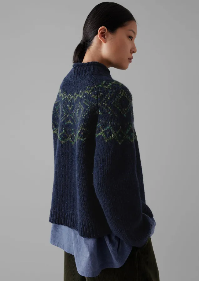 graphic_yoke_sweater_5-1.webp Knitwear-TOAST Graphic Yoke Sweater Navy/Green