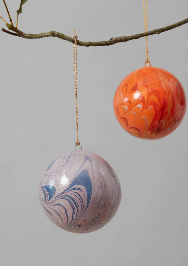 hand_marbled_bauble_7.webp Christmas Decorations-TOAST Hand Marbled Bauble Lilac