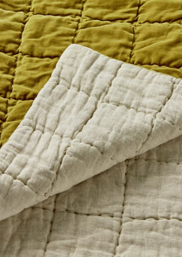 hand_stitched_organic_velvet_quilt_13.webp Textiles | Blankets & Throws-TOAST Hand Stitched Organic Velvet Quilt Pomelo