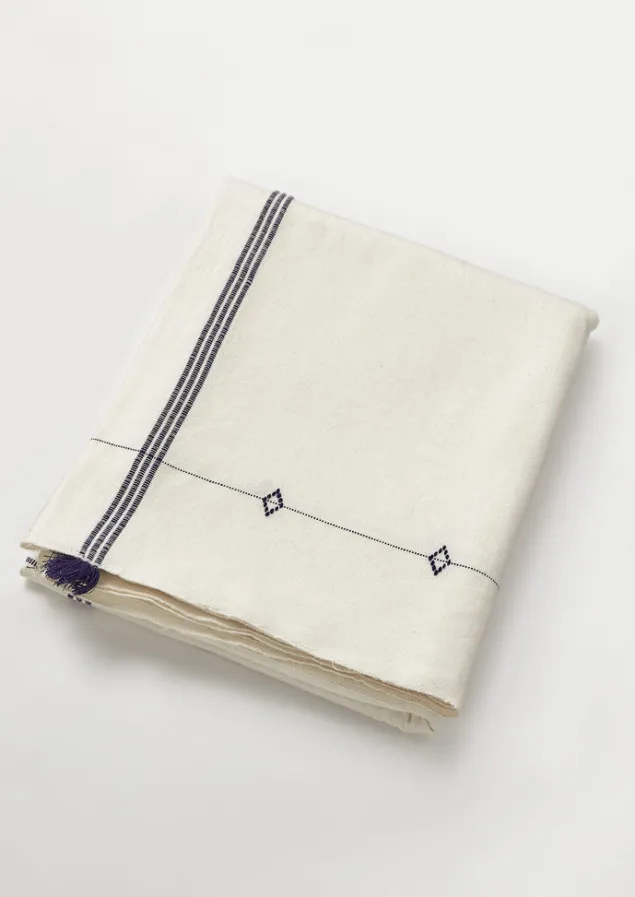 hand_woven_cotton_tablecloth_6-1.webp Textiles | Outdoor-TOAST Hand Woven Cotton Tablecloth Ecru/ProvenceBlue