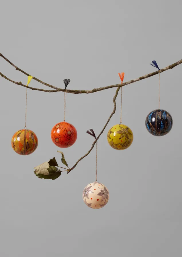 harp_hand_painted_bauble_2.webp Christmas Decorations-TOAST Harp Hand Painted Bauble DarkOchre
