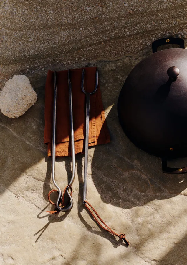 katto_hand_forged_barbecue_tool_set_1.webp Outdoor-TOAST Katto Hand Forged Barbecue Tool Set Steel