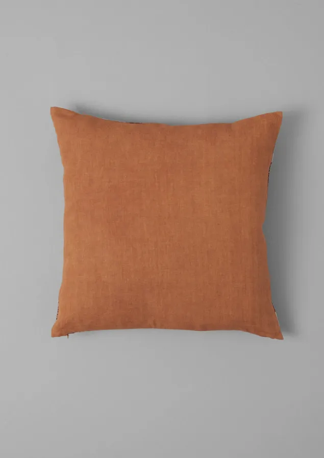 kinetic_geo_linen_cushion_cover_2-1.webp Textiles | Cushions & Covers-TOAST Kinetic Geo Linen Cushion Cover Sand/Berry