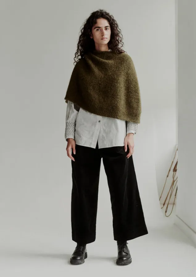 lofty_alpaca_blend_knitted_poncho_6-1.webp Hats, Scarves & Gloves | Knitwear-TOAST Lofty Alpaca Blend Knitted Poncho Olive