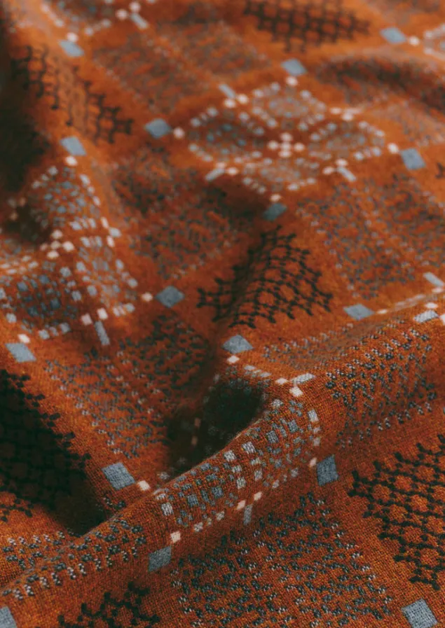 melin_tregwynt_welsh_blanket_2.webp Textiles | Blankets & Throws-TOAST Melin Tregwynt Welsh Blanket Rust/Topaz