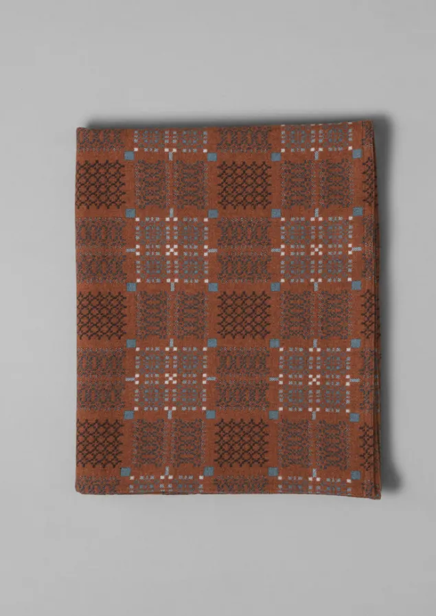 melin_tregwynt_welsh_blanket_9-3.webp Textiles | Blankets & Throws-TOAST Melin Tregwynt Welsh Blanket Rust/Topaz