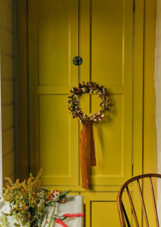 mistletoe_paper_wreath_1.webp Christmas Decorations-TOAST Mistletoe Paper Wreath MetallicMulti