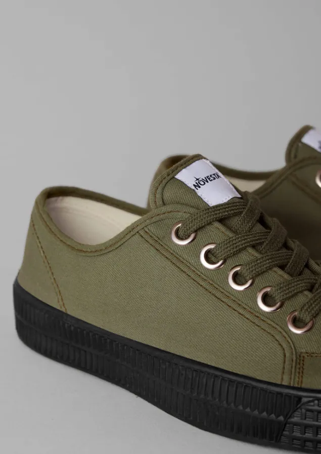 novesta_star_master_plimsolls_2-1.webp Trainers & Plimsolls-TOAST Novesta Star Master Plimsolls Artichoke
