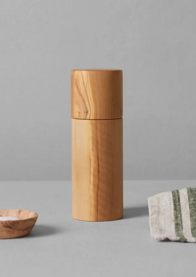 olive_wood_pepper_mill_5.webp Kitchen | Tableware-TOAST Olive Wood Pepper Mill Natural