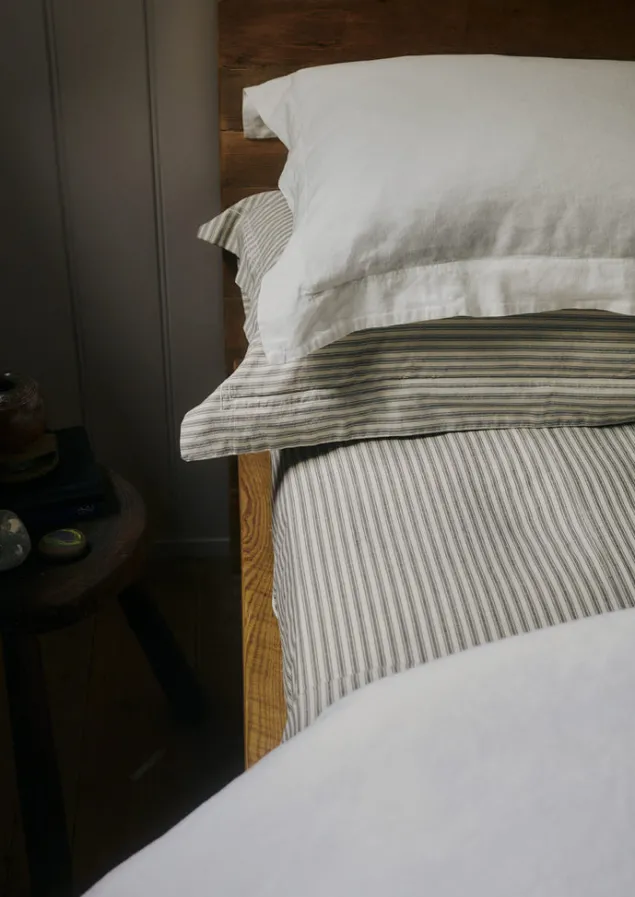 Textiles | Bed Linen-TOAST Organic Cotton Ticking Stripe Fitted Sheet Ecru/Graphite