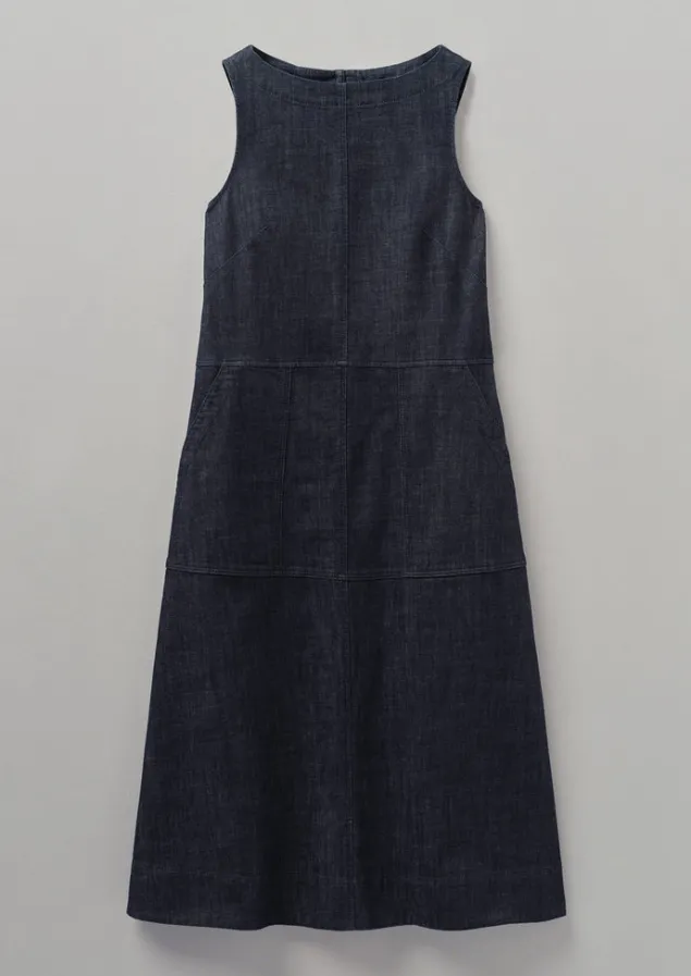 panelled_organic_indigo_denim_dress_10.webp Denim | Workwear-TOAST Panelled Organic Denim Dress Indigo