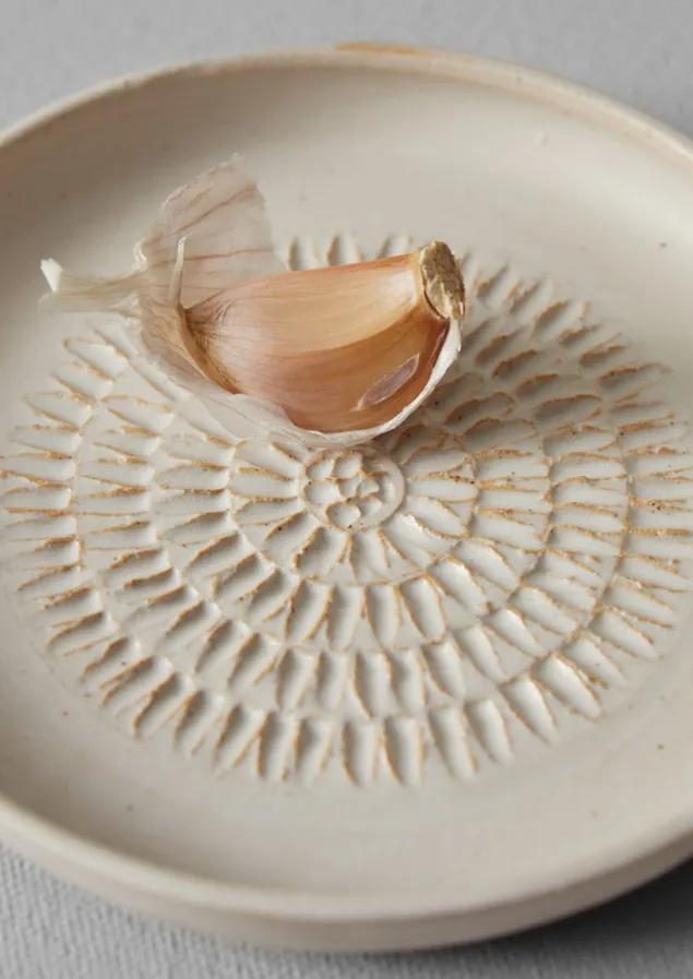 rebecca_williams_garlic_grater_9.webp Ceramics | Kitchen-TOAST Rebecca Williams Garlic Grater MatteWhite