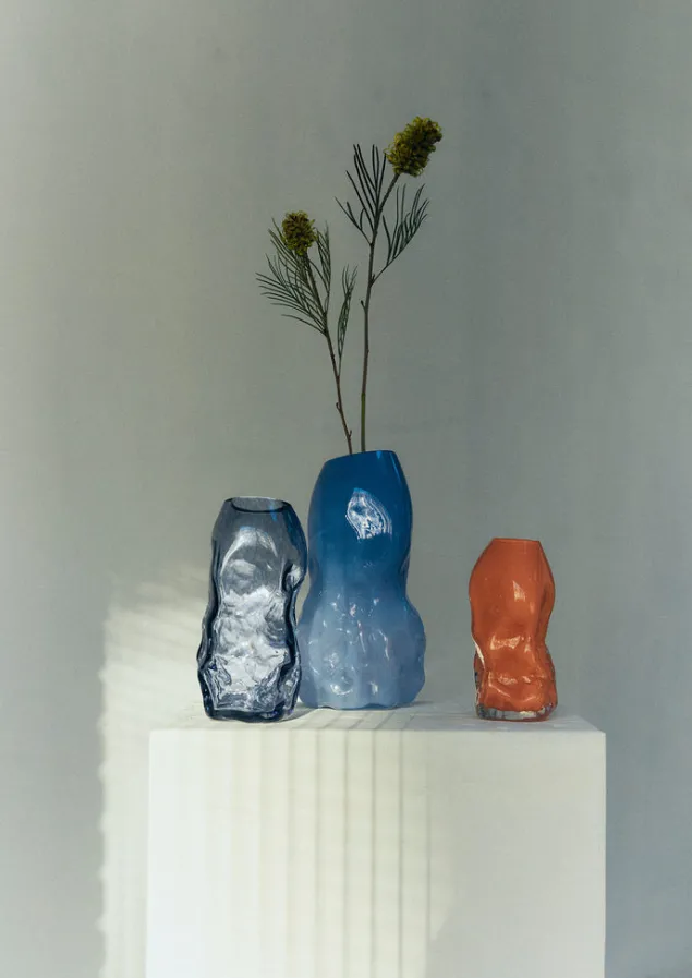 rosie_stonham_large_membrane_vase_2-3.webp Glass | Decorative Pieces-TOAST Rosie Stonham Large Membrane Vase SoftBlue