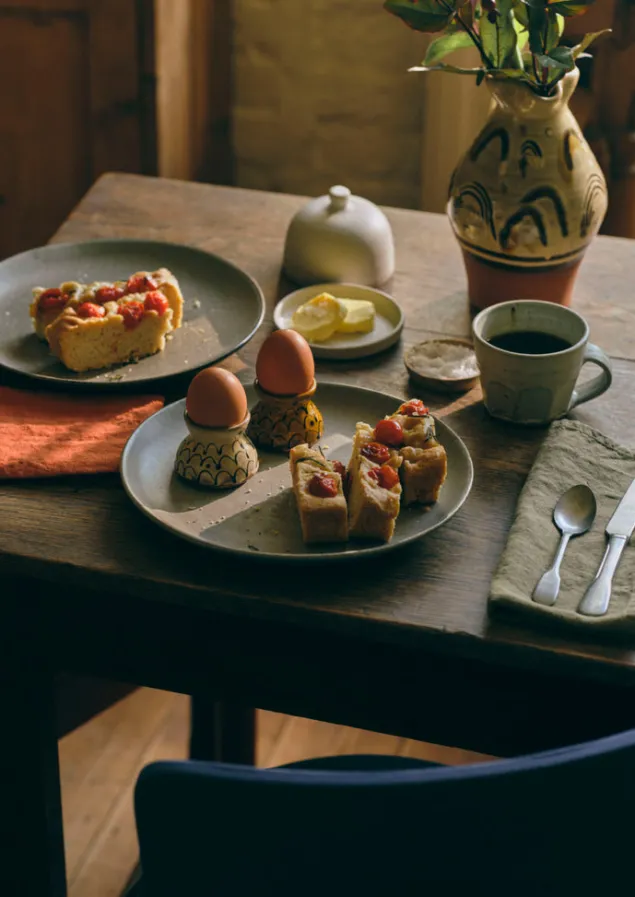 stonewashed_cutlery_set_1.webp Kitchen | Tableware-TOAST Stonewashed Cutlery Set Silver