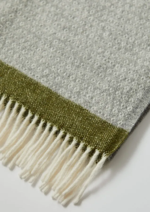 stripe_edge_wool_blanket_2.webp Textiles | Blankets & Throws-TOAST Stripe Edge Wool Blanket Grey/Fern