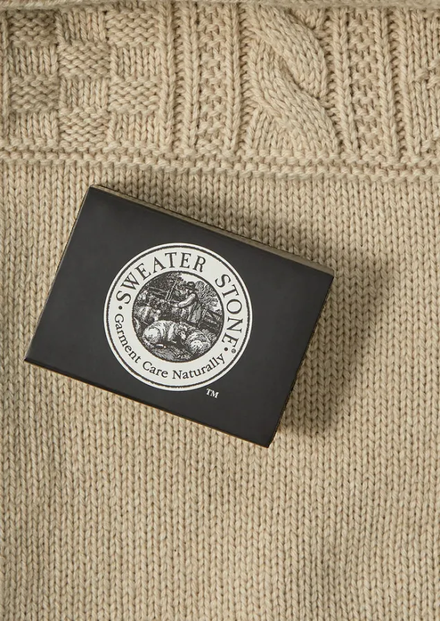 sweater_stone_2.webp Knitwear | Knitwear-TOAST Sweater Stone Natural