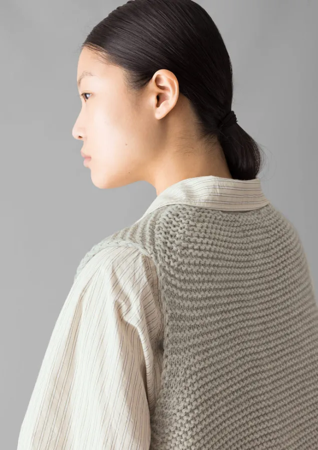 textured_knit_gilet_4.webp Knitwear-TOAST Textured Knit Gilet Harvest