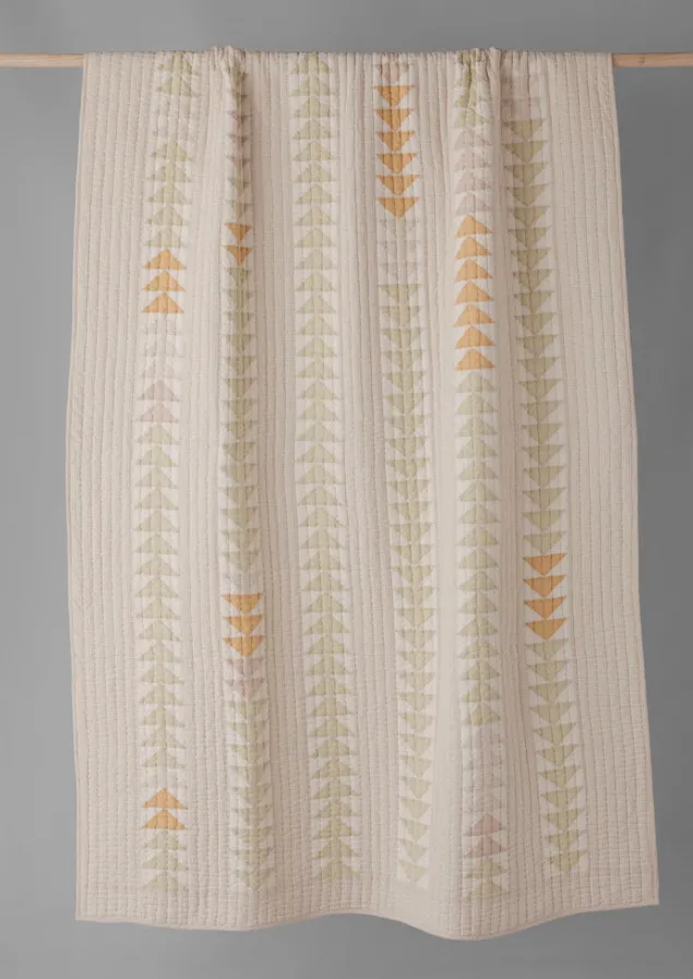 triangle_patchwork_check_cotton_quilt_4.webp Textiles | Blankets & Throws-TOAST Triangle Patchwork Check Cotton Quilt SoftFern/Sand