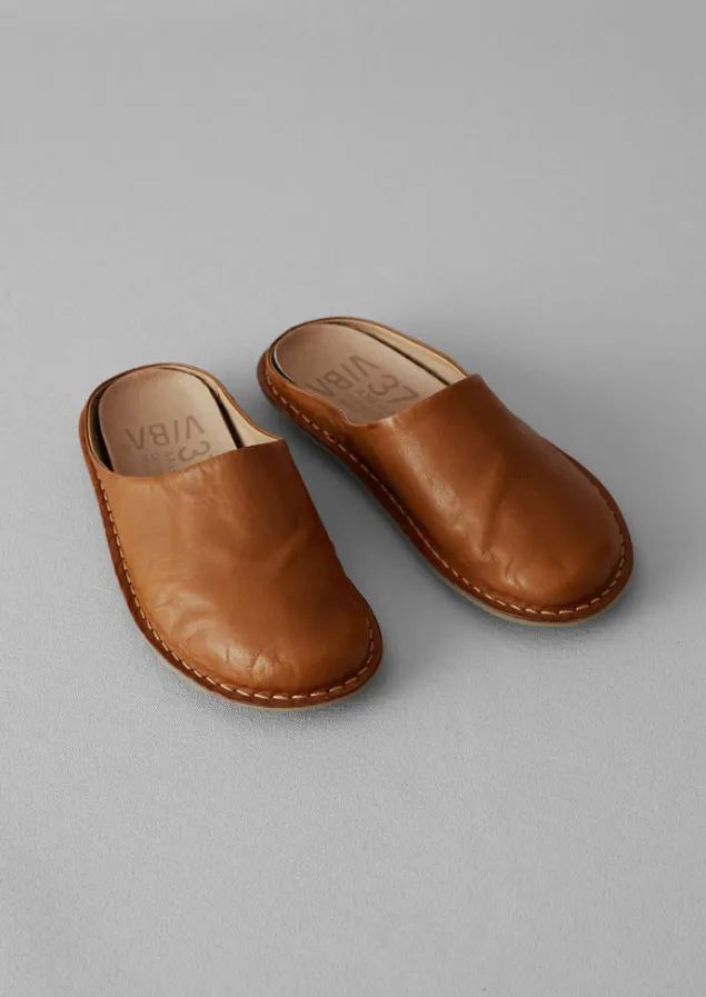 vibae_roma_leather_mules_10.webp Shoes | Slippers-TOAST Vibae Roma Leather Mules Tan