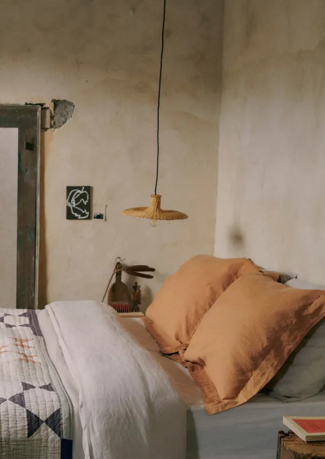 washed_linen_cotton_oxford_pillowcase_set_2-3.webp Textiles | Bed Linen-TOAST Washed Linen Cotton Oxford Pillowcase Set Bracken