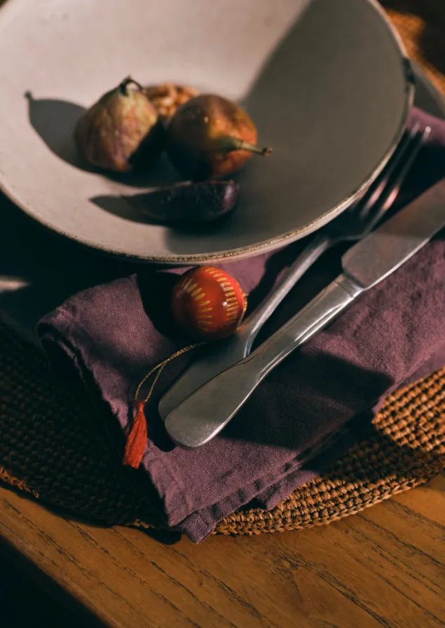 washed_linen_napkin_8-1.webp Textiles | Kitchen-TOAST Washed Linen Napkin DarkHellebore